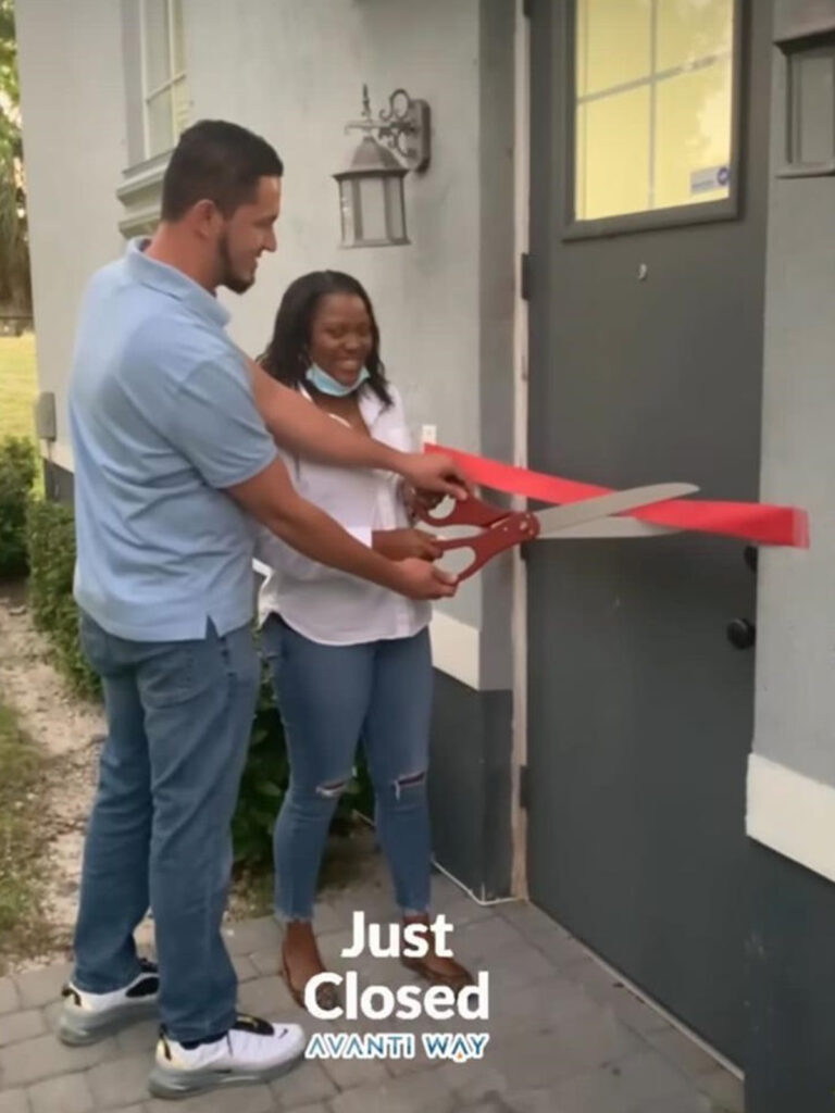 Julia Moreno - Realtor (3)